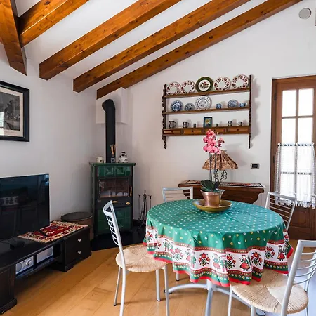 Alveluu Ristorante E Resort *