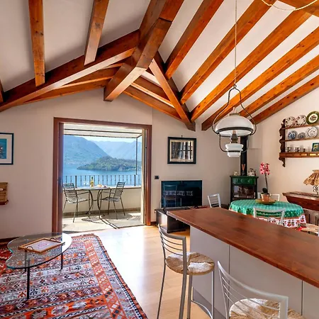 Alveluu Ristorante E トレメッツォ