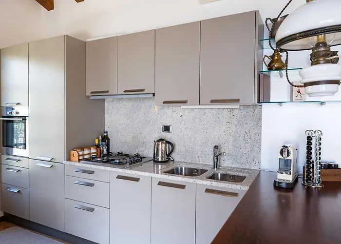 Alveluu Ristorante E Resort