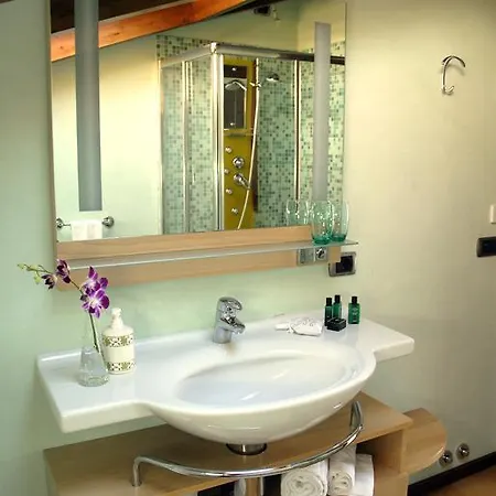 度假村 Alveluu Ristorante E