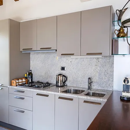 Alveluu Ristorante E 度假村