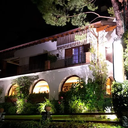 אתר נופש Alveluu Ristorante E *